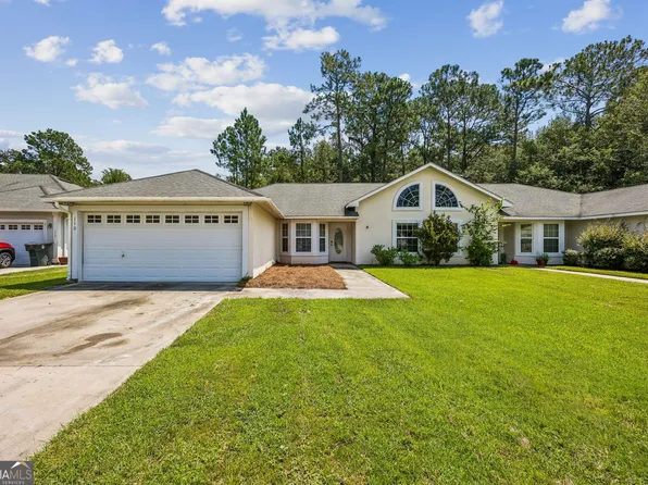 110 Magnolia Ct, Kingsland, GA 31548