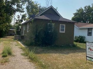 707 3rd St NE, Sidney, MT 59270