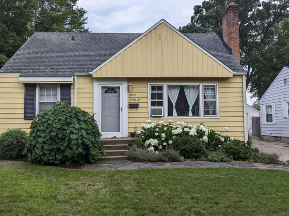 1122 Griswold St SE, Grand Rapids, MI 49507
