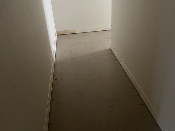 4th image of 3211 N Miller St