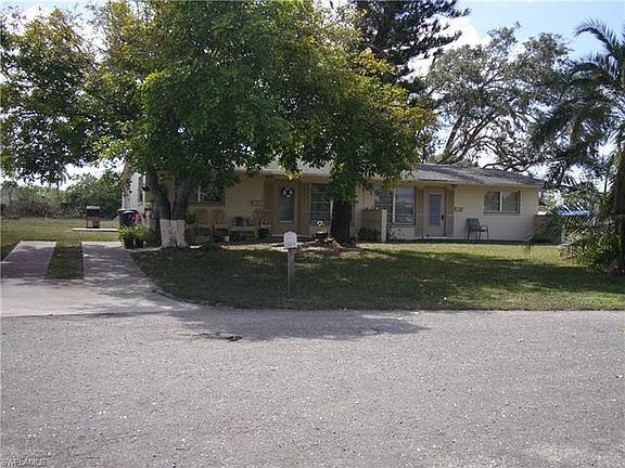 2nd image of 1102-1104 Vineyard Pl