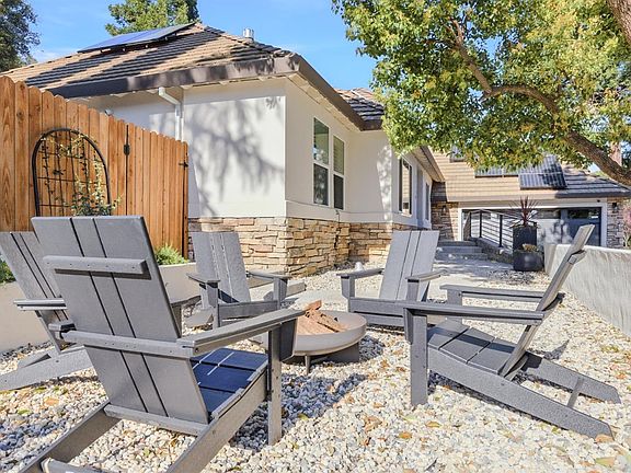 4th image of 11220 Sunrise Ridge Cir