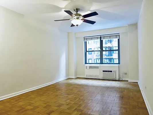 Rented by Corcoran | media 6