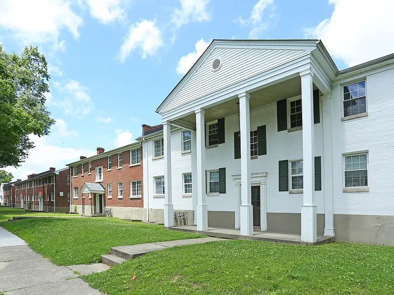 Heritage Green Apartments — Photo 44