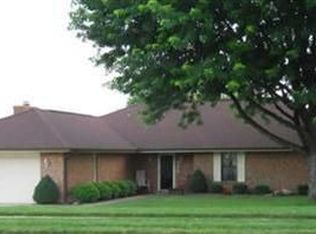 485 Royal Springs Dr, Springboro, OH 45066