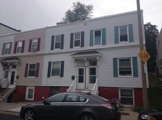 360 E 8th St, South Boston, MA 02127