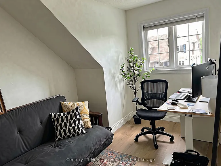 654 Woodlawn Rd E #B — Photo 26