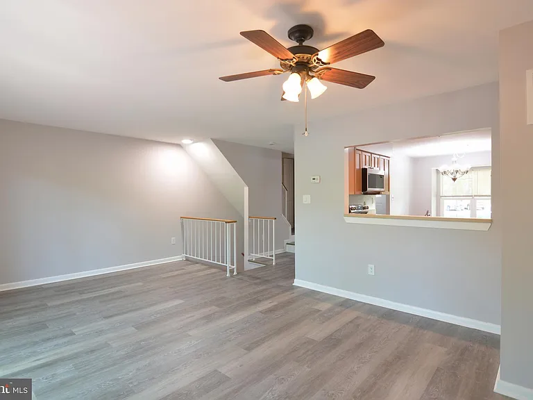 13326 Waterside Cir — Photo 14