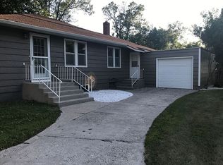 415 3rd St SW, Wadena, MN 56482