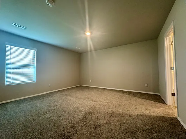 2816 Reynolds St — Photo 12