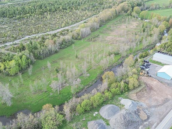 4th image of Thompson Trail Dr
