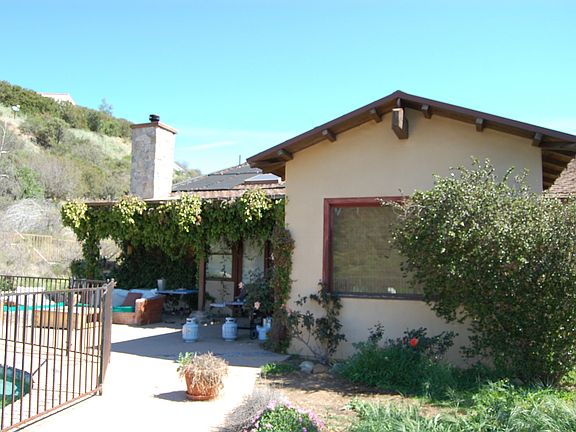 3rd image of 26078 Mulholland Hwy