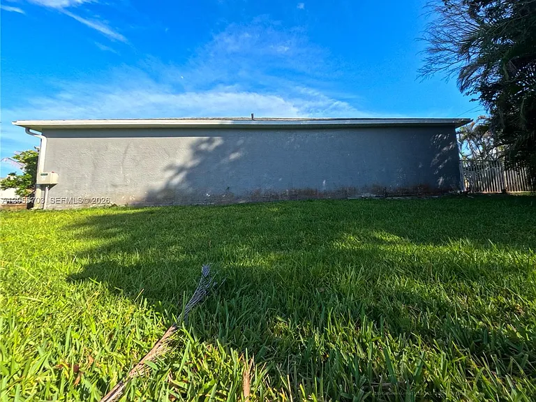 1834 SW Gemini Ln — Photo 20