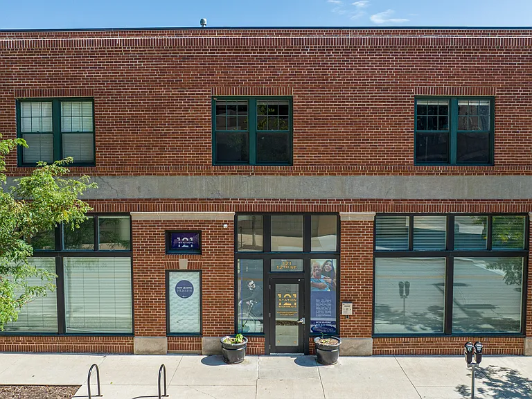 Station 121 — Photo 31