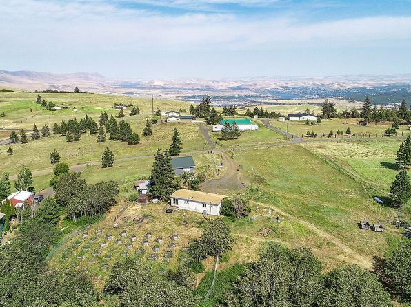 2455 Badger View Dr, The Dalles, OR 97058