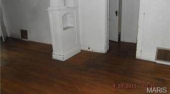 3rd image of 6302 Glenmore Ave