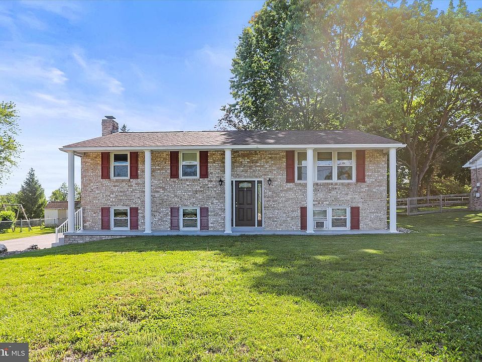 1st image of 930 Westminster Ave
