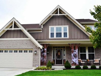 593 Stratshire Ln, Columbus, OH, 43230