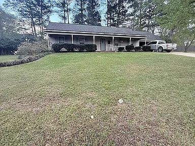 130 Athens Dr — exterior photo