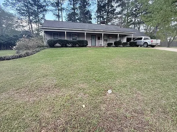 130 Athens Dr, Louisville, MS 39339