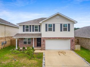 6256 Churchill Cir, Bagdad, FL 32583