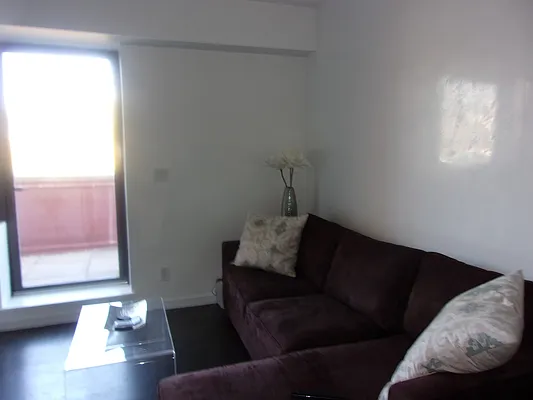 Rented by Melissa Conanan, LREB | media 23