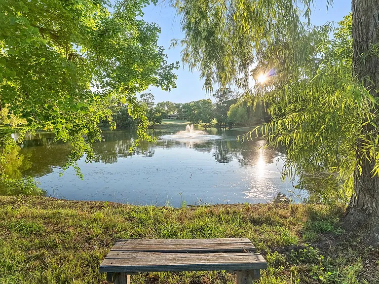 90 Coolcrest Dr — Photo 41