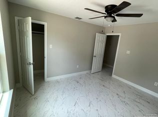 11195 Fowler Rd #2, Atascosa, TX 78002