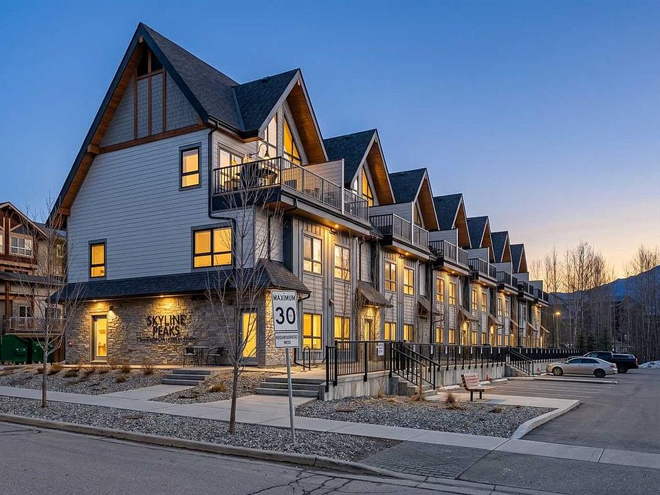 1st image of 105 SW Kananaskis Way #207