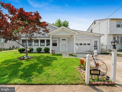 220 E Lafayette Ave, Magnolia, NJ, 08049