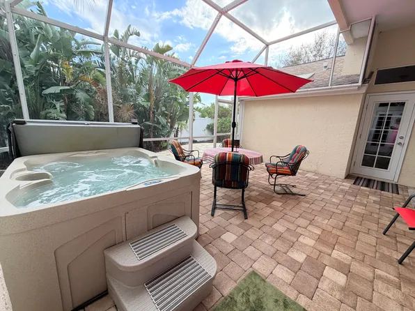 8317 9th Avenue Ter NW, Bradenton, FL 34209