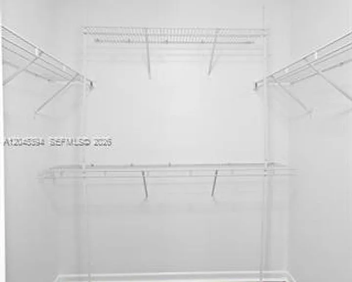 15835 NW 7th St #15835 — Photo 16