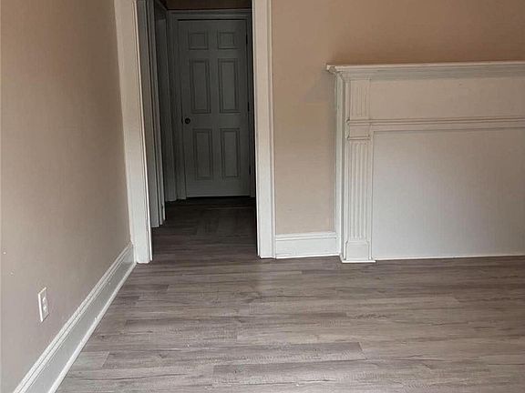 4th image of 307 Hawthorne Rd