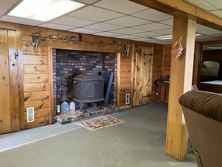 37 Westwood Rd — Photo 14