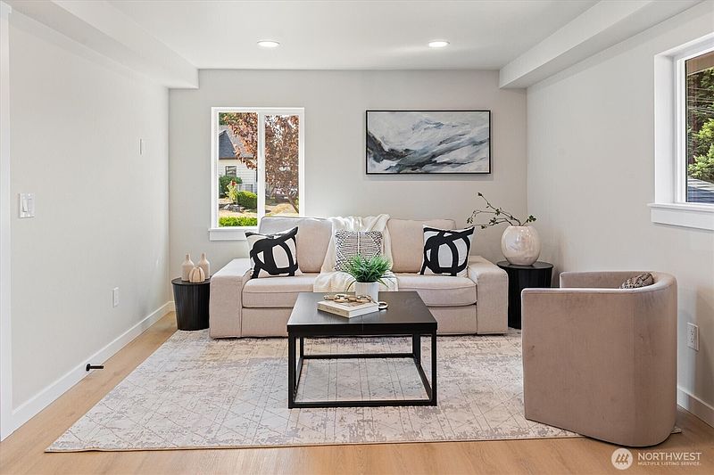 5th image of 10036 1st Avenue S