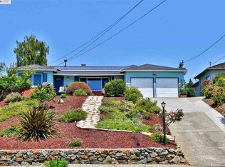4966 Elrod Dr, Castro Valley, CA 94546