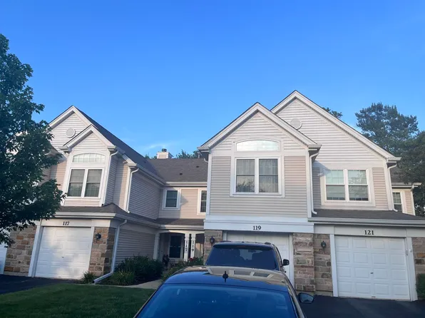 119 Concord Ln #119, Carol Stream, IL 60188