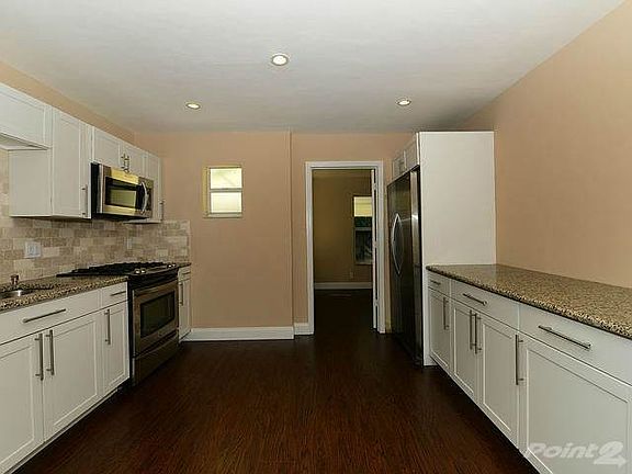 1505 N J Kitchen