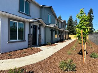 Wood Ranch Townhomes 405, Visalia, CA 93292