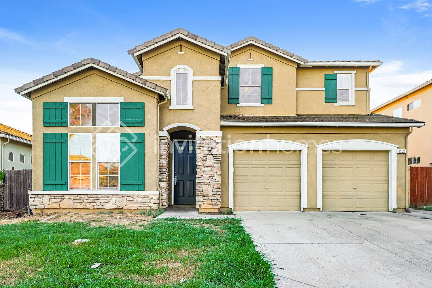 8252 Grisham Way Elk Grove, CA 95758 — Photo 1