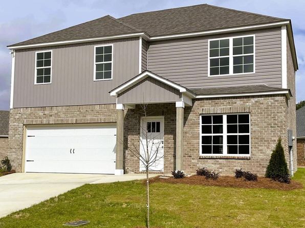 2295 Cypress Bend Cir, Gadsden, AL 35903