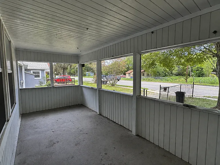3348 Commonwealth Ave — Photo 24