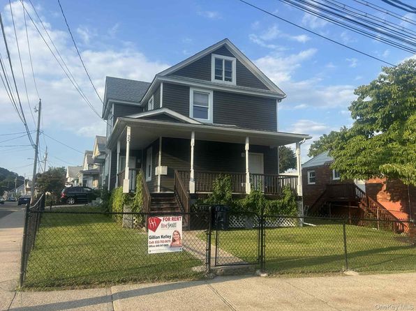 22 Cozzens Ave #2-1
