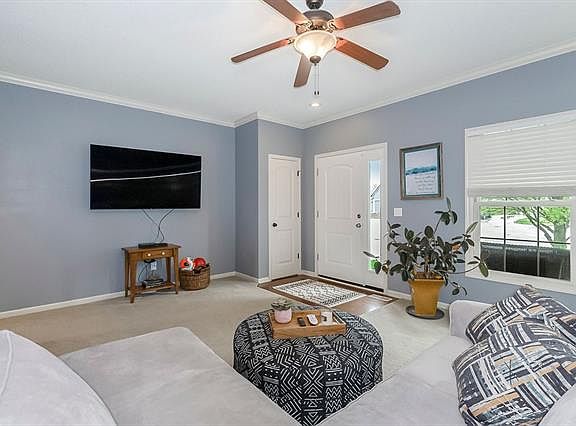5th image of 808 NW 109th Ct