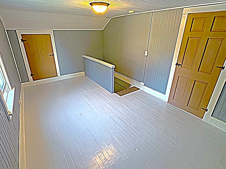 114 Tioga St — Photo 15
