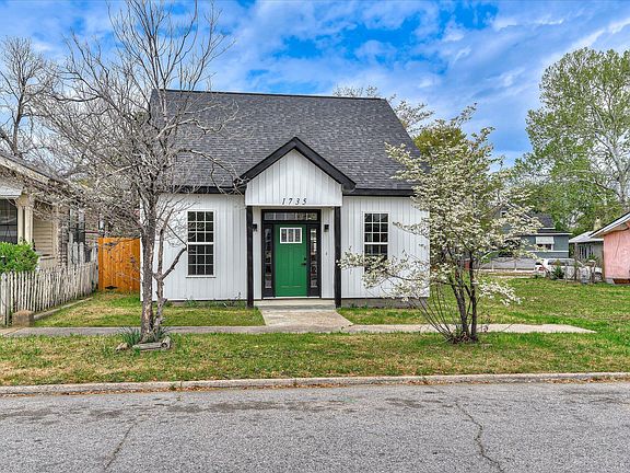 3rd image of 1735 Jenkins Street