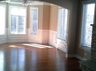1234 N Chestnut Ave, Arlington Heights, IL