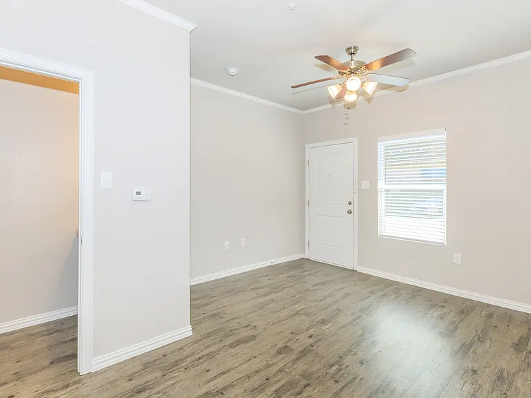 Creekside Townhomes — Photo 8