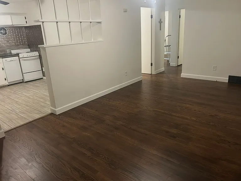 1515 Pin Oak Ln — Photo 4