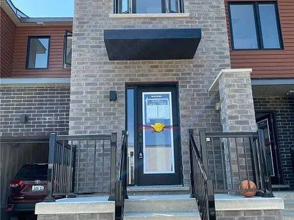 135 Turnberry Ln, Barrie, ON L9J 0M4
